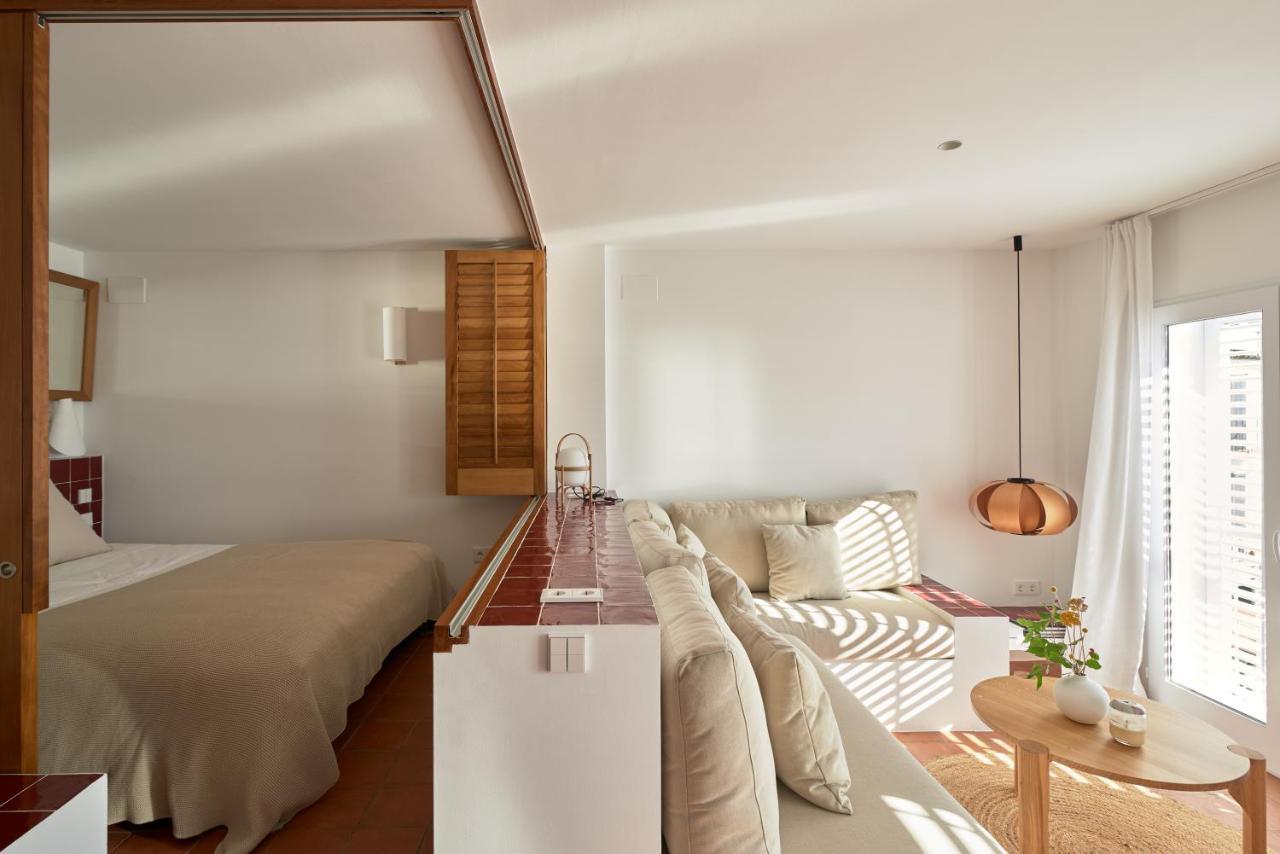 Beachfront Suite In Cadaques Center Экстерьер фото